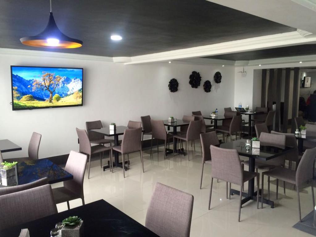 Vn Hotel Monterrey Zewnętrze zdjęcie