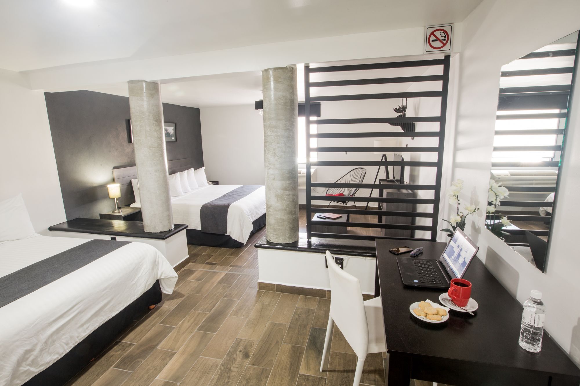 Vn Hotel Monterrey Zewnętrze zdjęcie