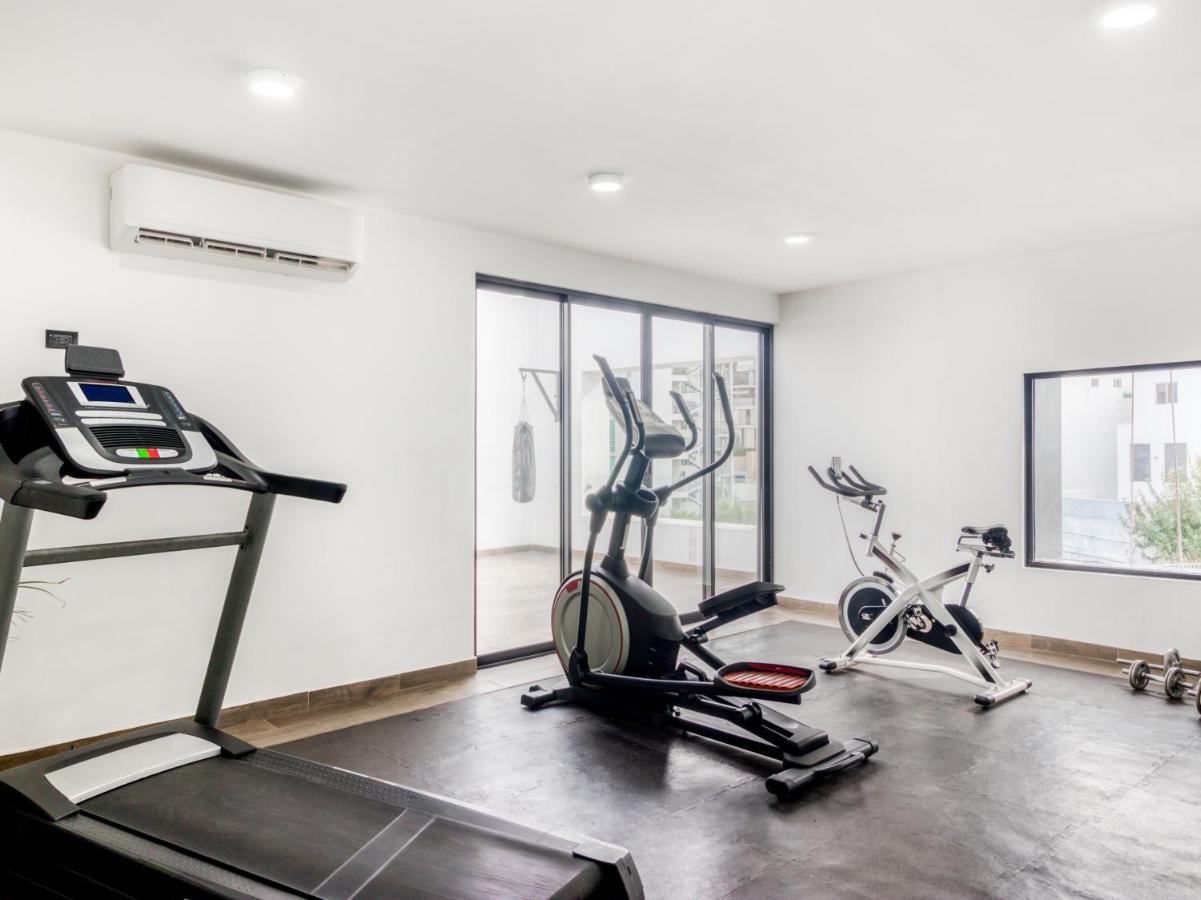 Vn Hotel Monterrey Zewnętrze zdjęcie